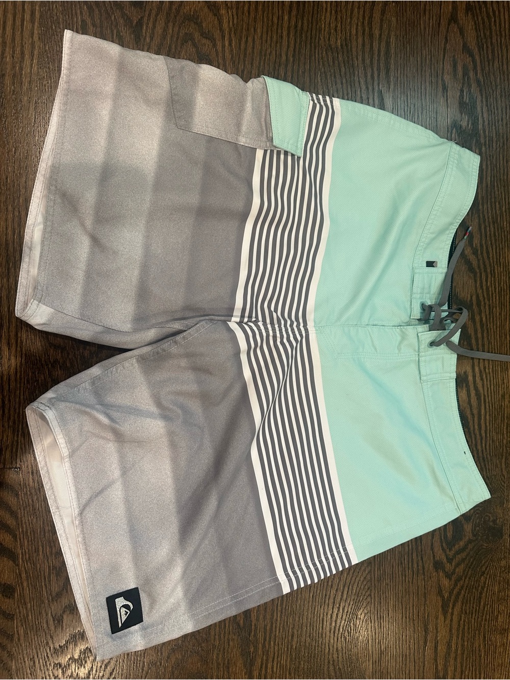 Quiksilver Men's Mint and Gray Striped Board Shorts